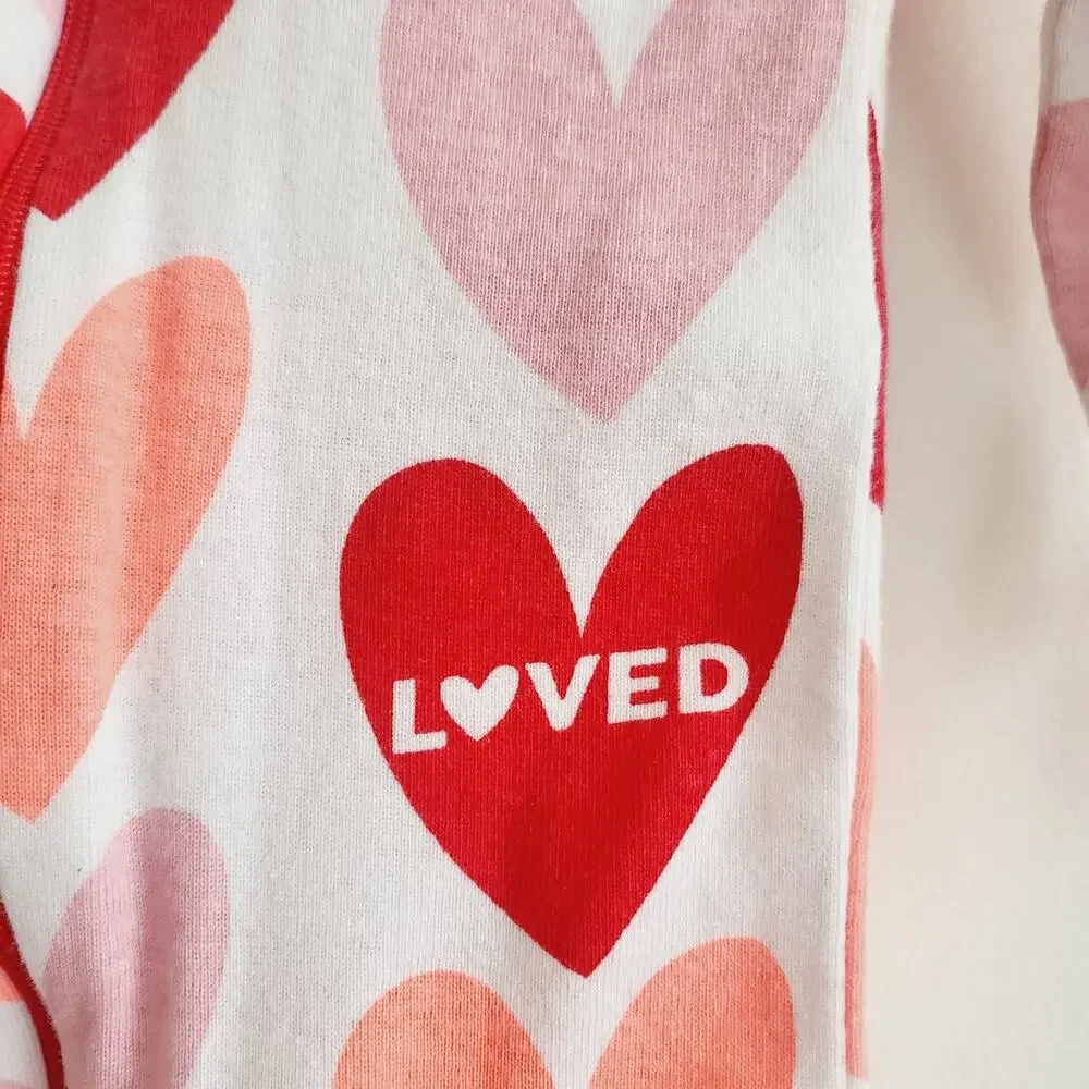 0-3M The Children's Place heart pajamas